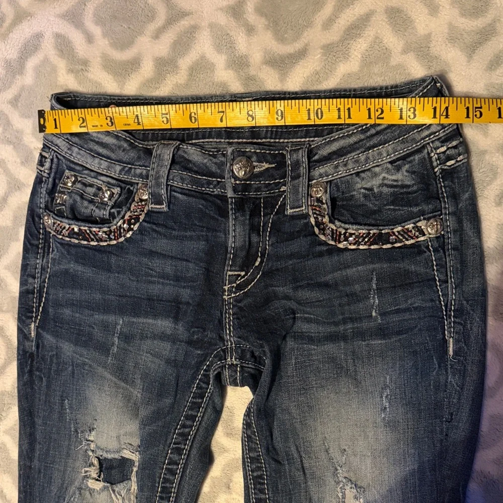 Women's Miss Me Jeans - Picture 6 of 7